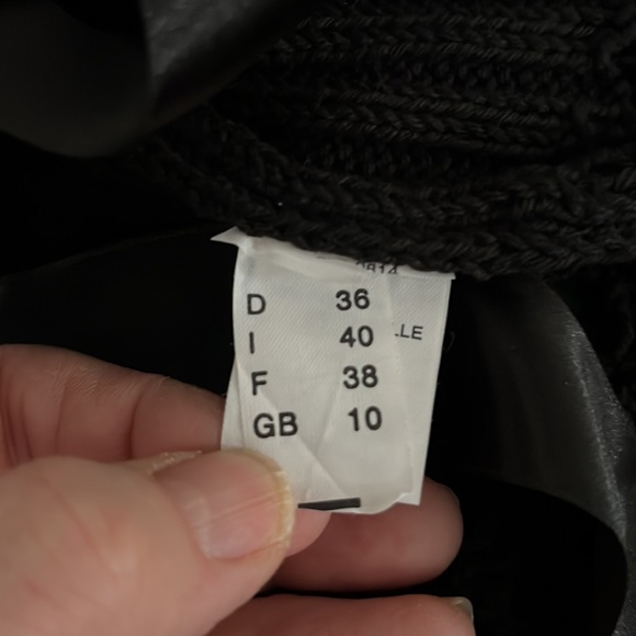 NWT black Tuzzi long jacket/cardigan - Picture 13 of 15